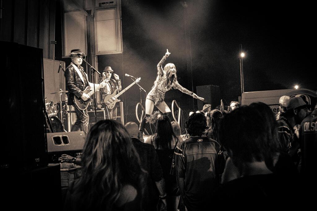 Saskatchewan cabaret bands